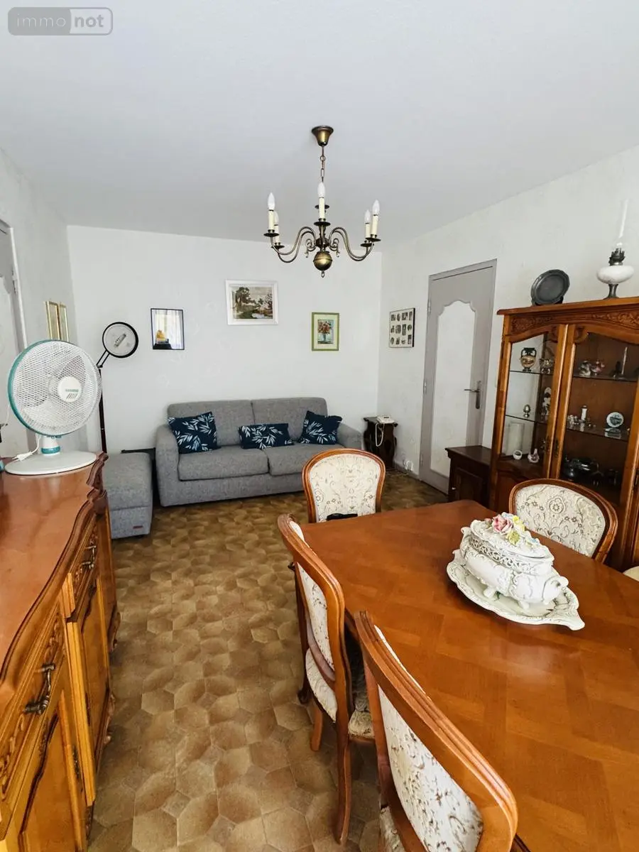 Appartement a vendre La Madeleine 59110 Nord 59 53 m2 2 pièces 142000 euros VA3544-59019 004
