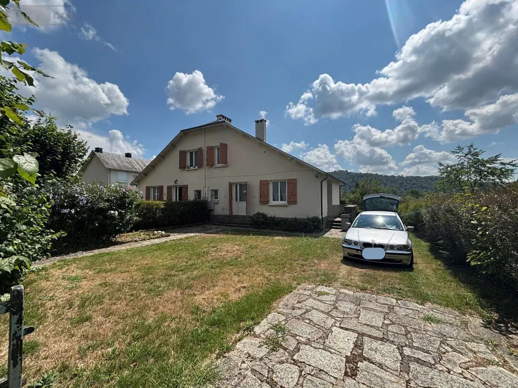 Maison a vendre Champs-sur-Tarentaine-Marchal 15270 Cantal 15 88 m2 5 pièces 83700 euros 126T-15029 001