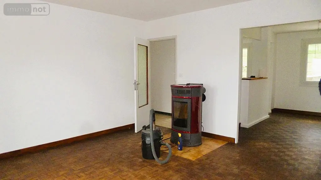 Location maison Ambérieu-en-Bugey 01500 Ain 01 89 m2 4 pièces 1146 euros LM1547-01032 002