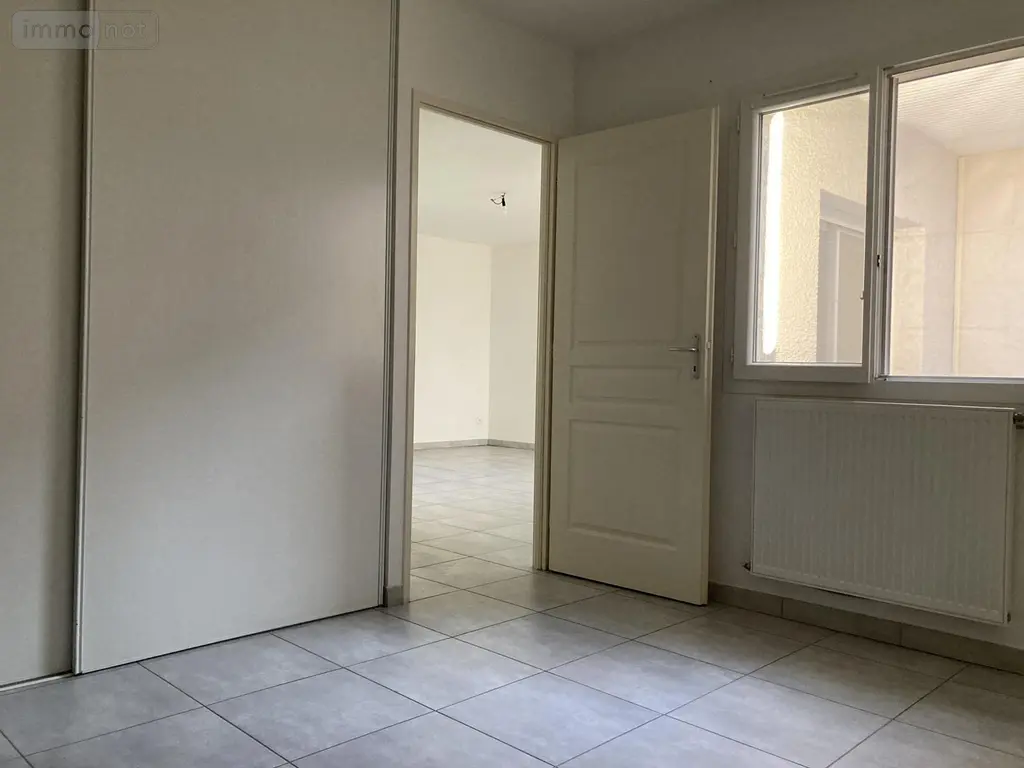 Location appartement Ambérieu-en-Bugey 01500 Ain 01 45 m2 2 pièces 550 euros LA2957-01032 006