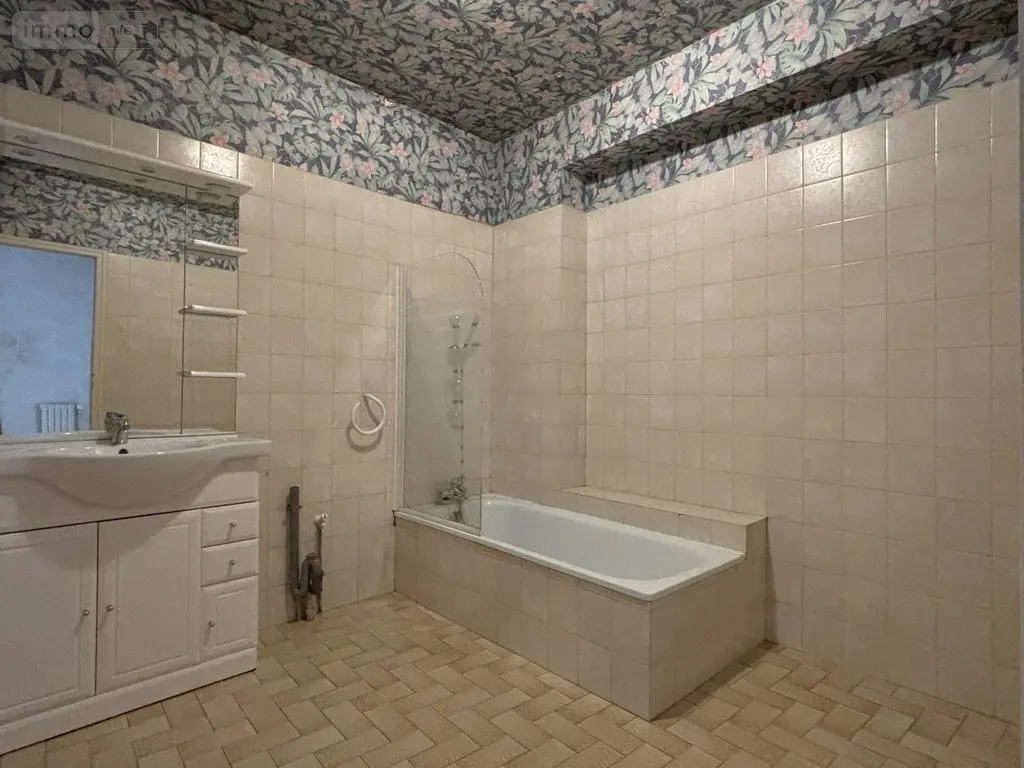 Appartement a vendre Ambérieu-en-Bugey 01500 Ain 01 82 m2 3 pièces 197000 euros VA2958-01032 004