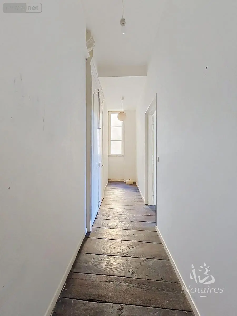 Appartement a vendre Chaumont 52000 Haute-Marne 52 155 m2 5 pièces 133750 euros VA2083-52001 002