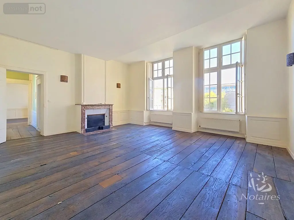 Appartement a vendre Chaumont 52000 Haute-Marne 52 155 m2 5 pièces 133750 euros VA2083-52001 003