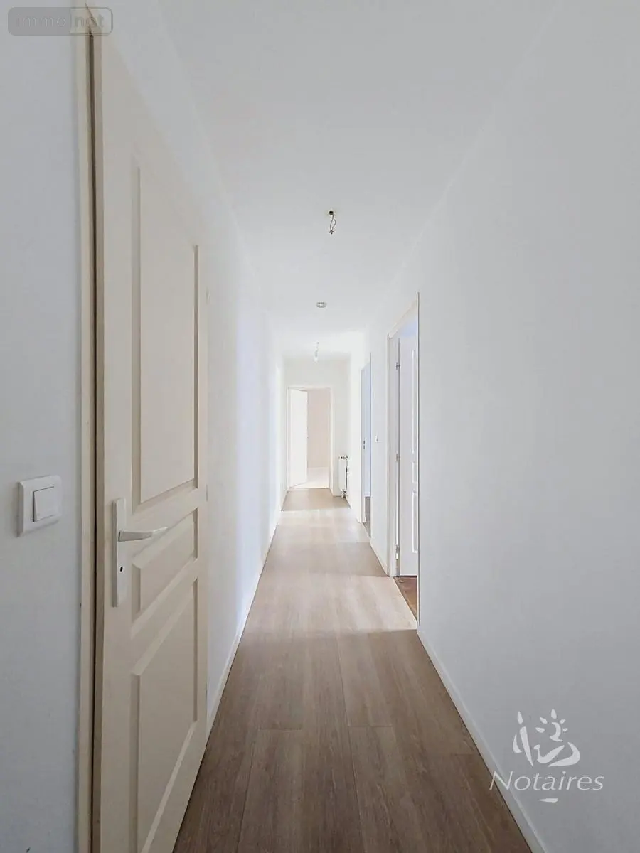 Appartement a vendre Chaumont 52000 Haute-Marne 52 155 m2 5 pièces 133750 euros VA2083-52001 007