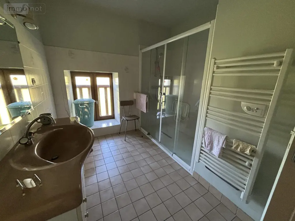Maison a vendre Champagnac 15350 Cantal 15 185 m2 8 pièces 140000 euros 131T-15029 006