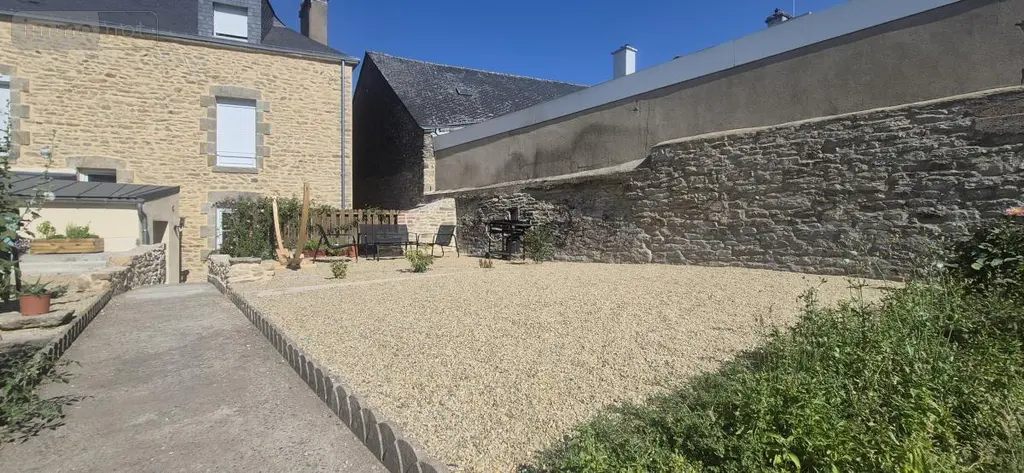 Appartement a vendre Questembert 56230 Morbihan 56 29 m2 2 pièces 126000 euros 56013-891 007
