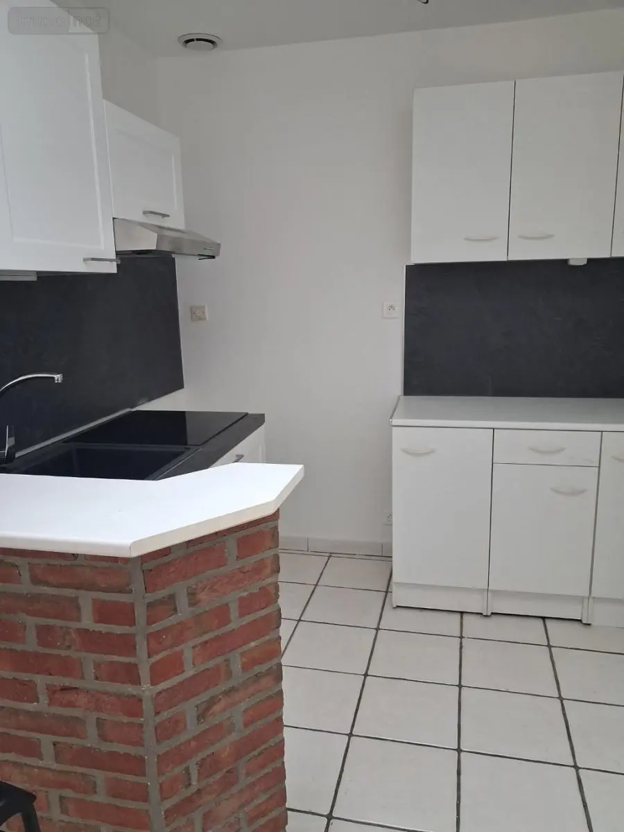 Location appartement Cambrai 59400 Nord 59 50 m2 2 pièces 580 euros 59083-L1824 003