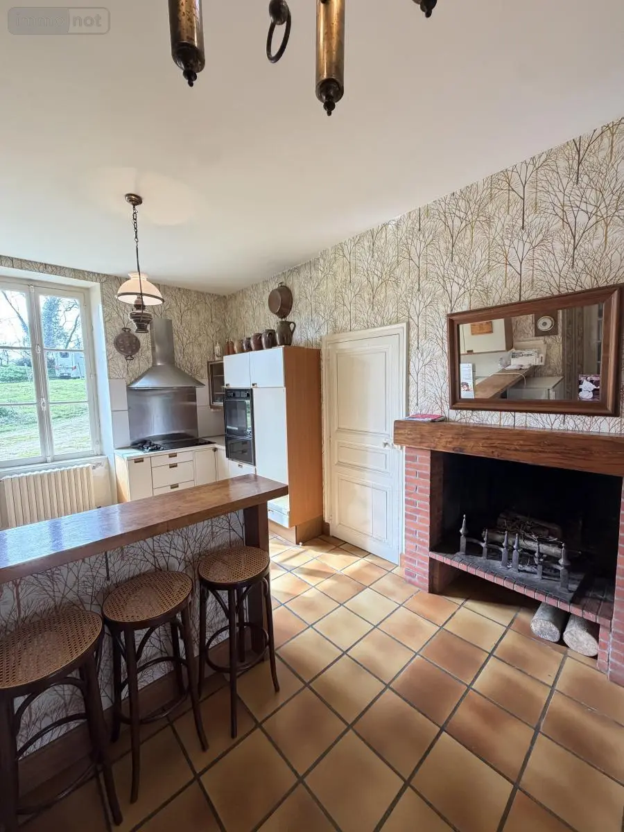 Maison a vendre Montrevault-sur-Èvre 49600 Maine-et-Loire 49 250 m2 9 pièces 354900 euros 49055-89 007