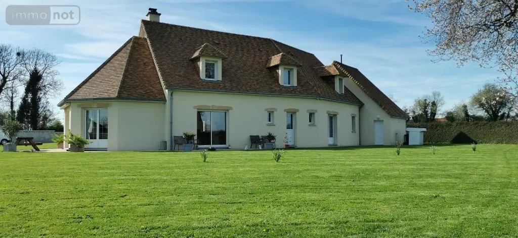 Maison a vendre Saint-Georges-d'Elle 50680 Manche 50 229 m2 6 pièces 406500 euros 50110-713 026