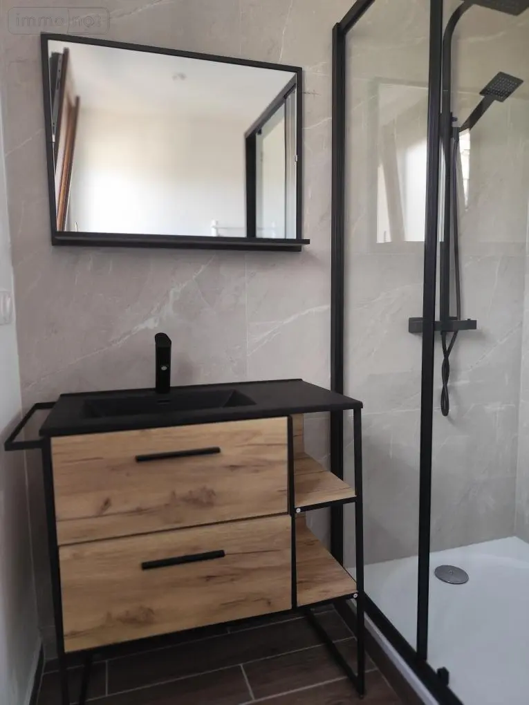 Location appartement Amilly 45200 Loiret 45 59 m2 3 pièces 815 euros 45052-L299 012