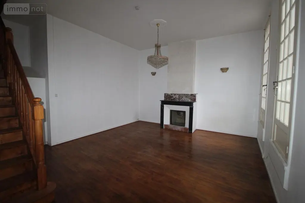 Immeuble de rapport a vendre Saintes 17100 Charente-Maritime 17 85 m2 236070 euros 17111-649 007