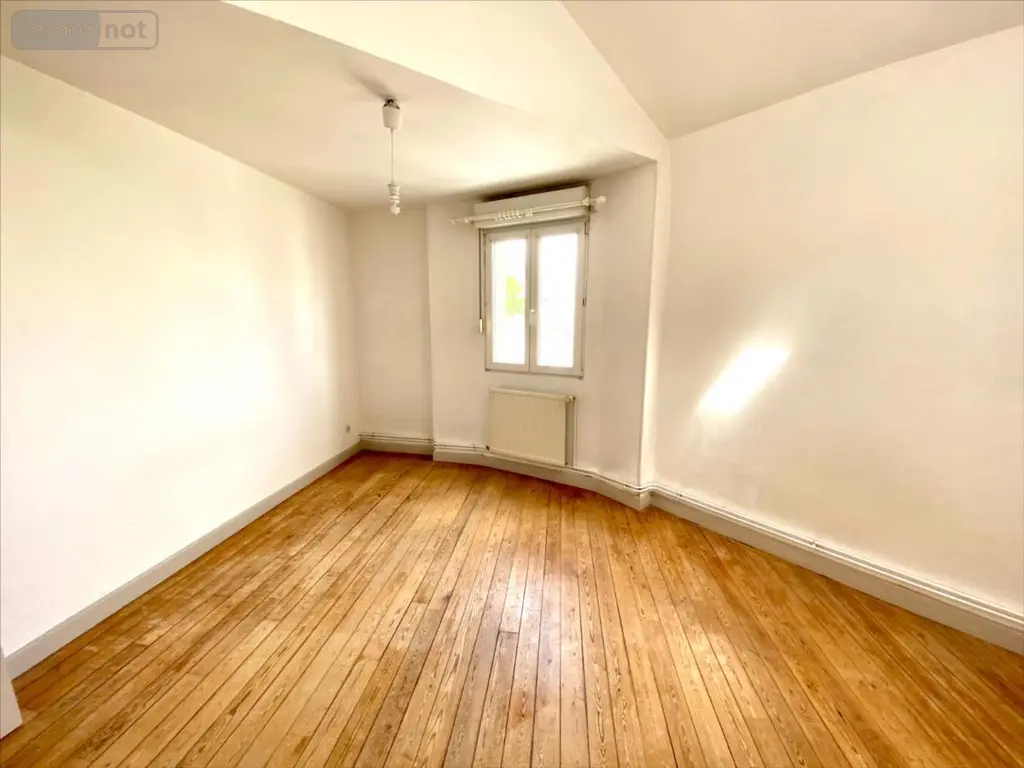 Location appartement Reims 51100 Marne 51 42 m2 2 pièces 580 euros LOCATAGGA3G 003