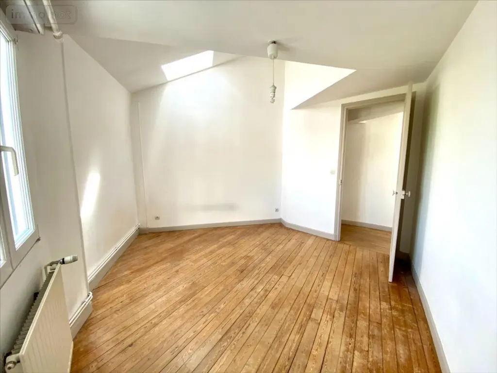 Location appartement Reims 51100 Marne 51 42 m2 2 pièces 580 euros LOCATAGGA3G 004