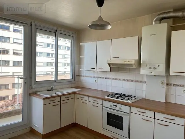 Appartement a vendre Lorient 56100 Morbihan 56 61 m2 4 pièces 187776 euros 56081-2706 002