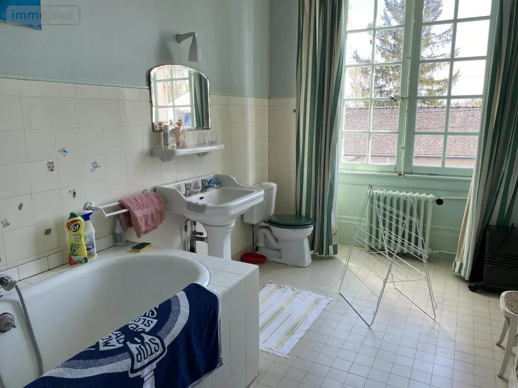 Maison a vendre Les Hauts-d'Anjou 49330 Maine-et-Loire 49 264 m2 11 pièces 340600 euros 49031-2806 007
