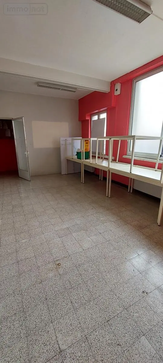Location fonds et murs commerciaux Caudry 59540 Nord 59 150 m2 700 euros 59191-L1029 004