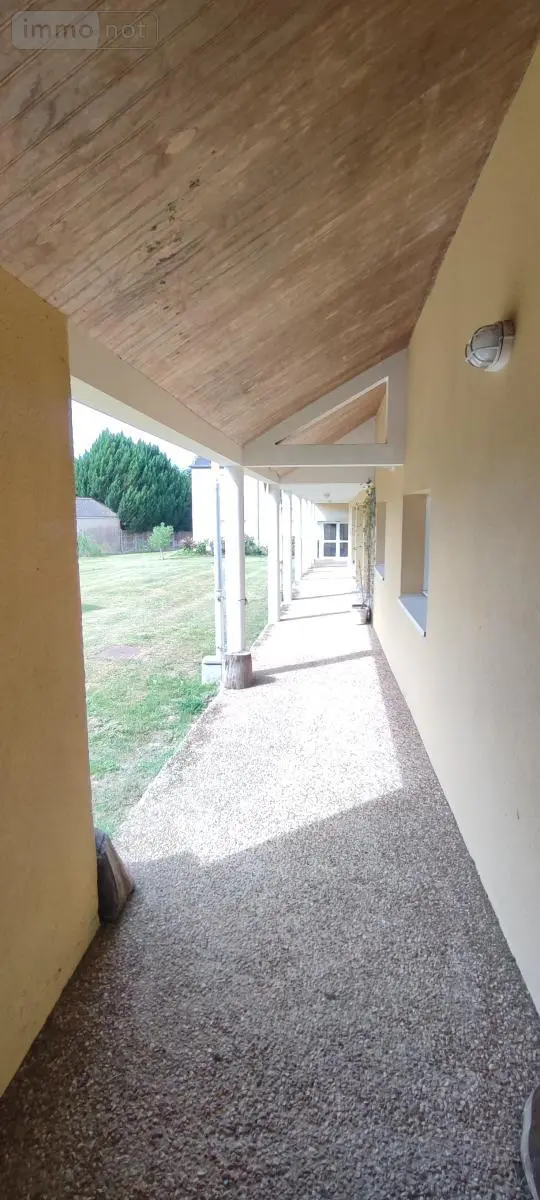 Immeuble de rapport a vendre Marigné-Laillé 72220 Sarthe 72 1557 m2 928372 euros 72010-1803 008