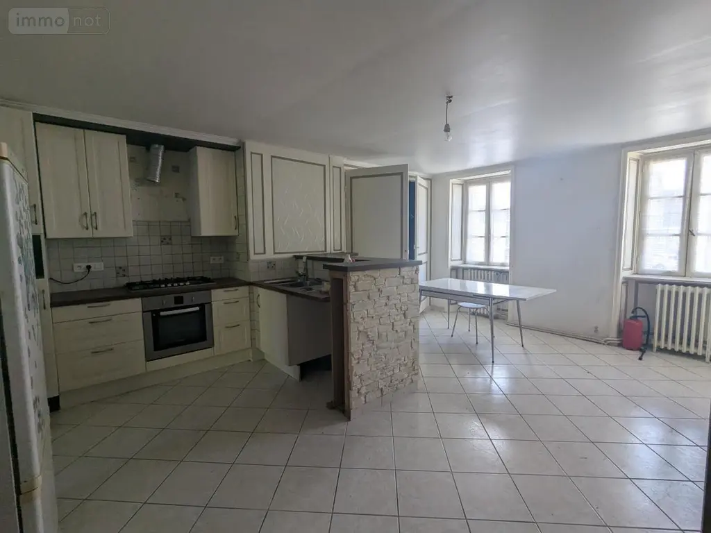 Immeuble de rapport a vendre Gourin 56110 Morbihan 56 189 m2 205300 euros 56071-2629 005