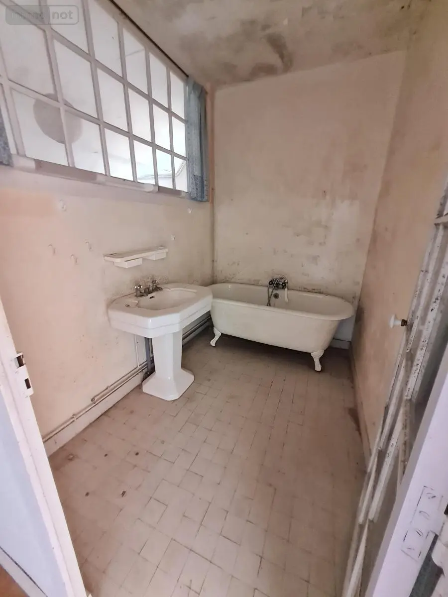 Maison a vendre Ternay 41800 Loir-et-Cher 41 243 m2 8 pièces 150655 euros 41059-987 012