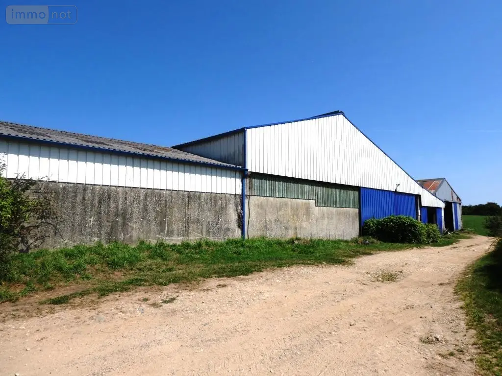 Divers a vendre Le Saint 56110 Morbihan 56 1 m2 335600 euros 56075-2414 016