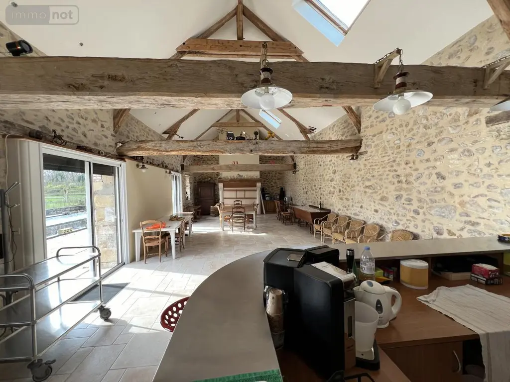 Maison a vendre Seiches-sur-le-Loir 49140 Maine-et-Loire 49 220 m2 8 pièces 798000 euros 49050-508 001
