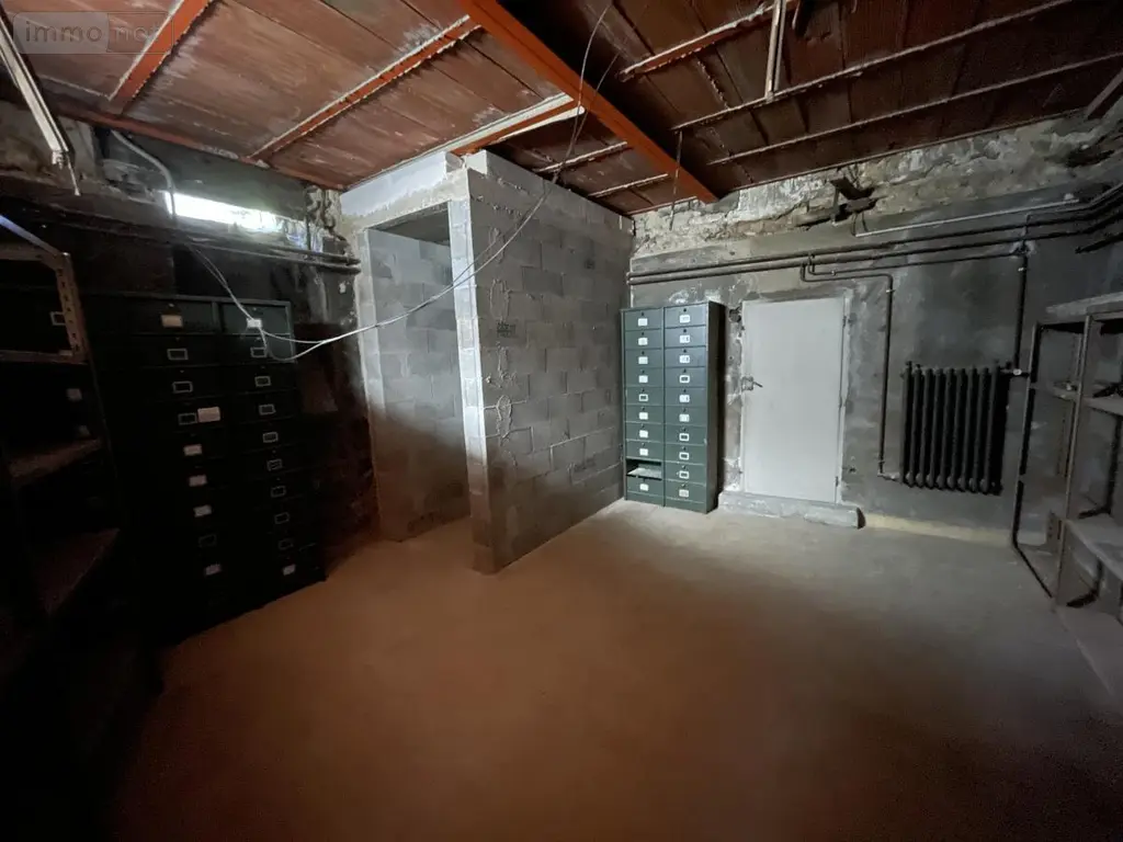 Fonds et murs commerciaux a vendre Reims 51100 Marne 51 149 m2 346000 euros 51046-2719 008