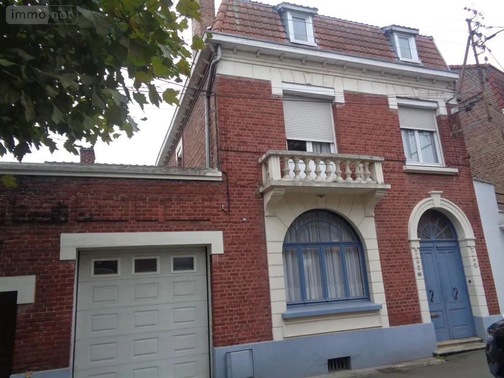 Maison a vendre Béthune 62400 Pas-de-Calais 62 153 m2 7 pièces 249600 euros 62023-3988 001
