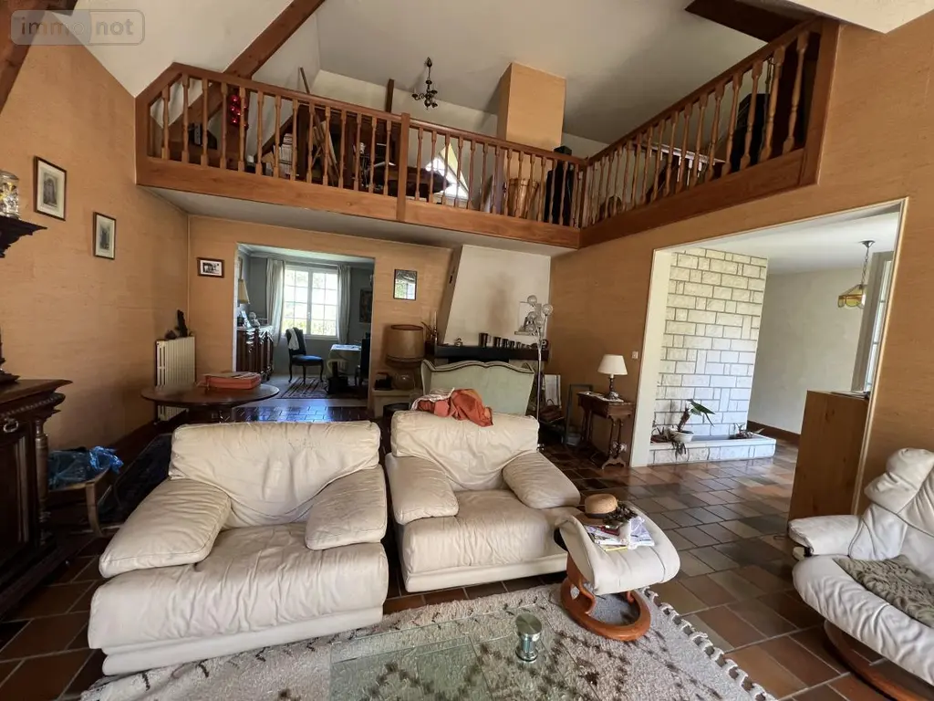 Maison a vendre Rives-du-Loir-en-Anjou 49140 Maine-et-Loire 49 160 m2 7 pièces 365750 euros 49050-563 002