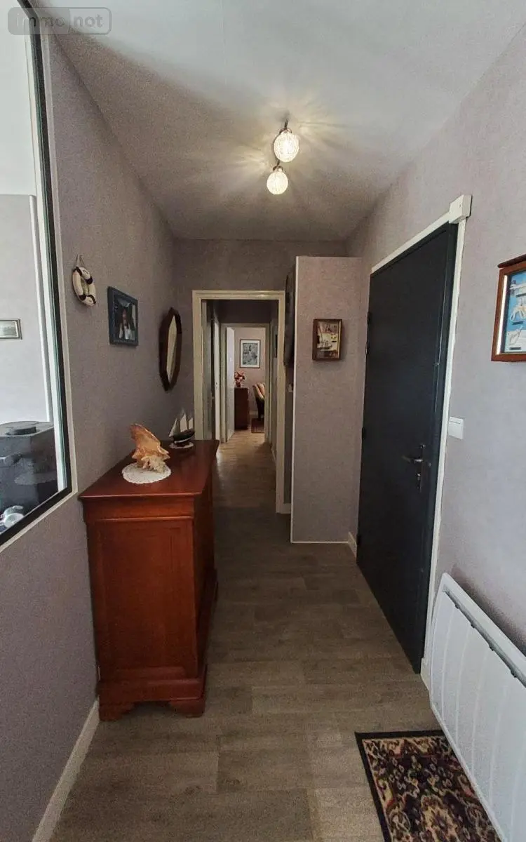 Appartement a vendre Carhaix-Plouguer 29270 Finistère 29 106 m2 5 pièces 141750 euros 29066-3732 018