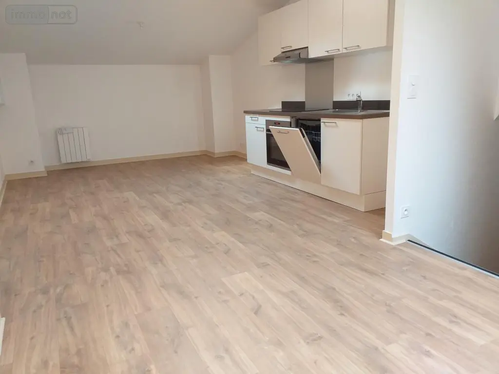 Fonds et murs commerciaux a vendre Vannes 56000 Morbihan 56 267 m2 670872 euros 56005-902 012