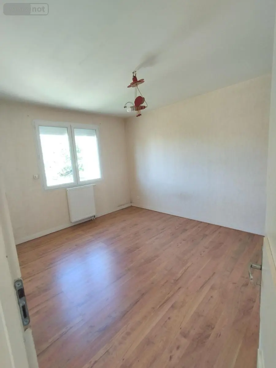 Location maison Avrillé 49240 Maine-et-Loire 49 99 m2 4 pièces 1100 euros 49005-L149 006