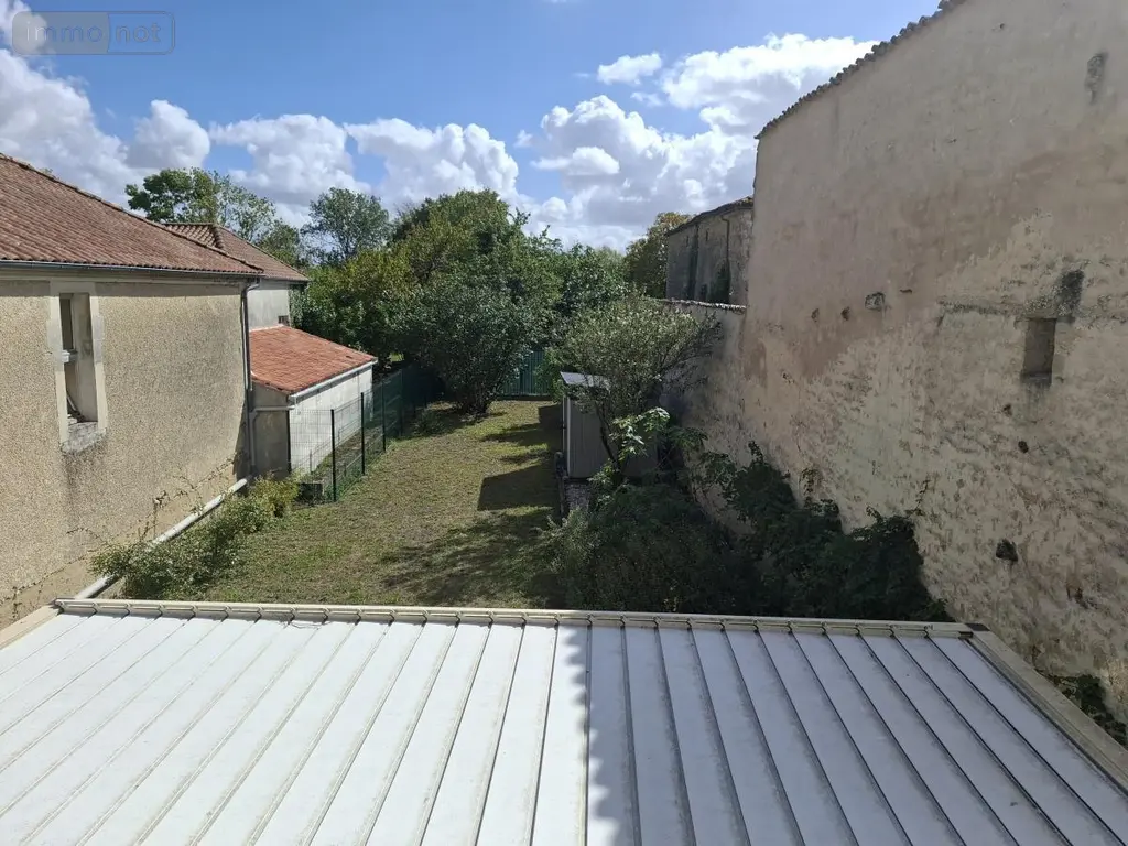 Maison a vendre Loulay 17330 Charente-Maritime 17 200 m2 7 pièces 269644 euros 17111-751 028