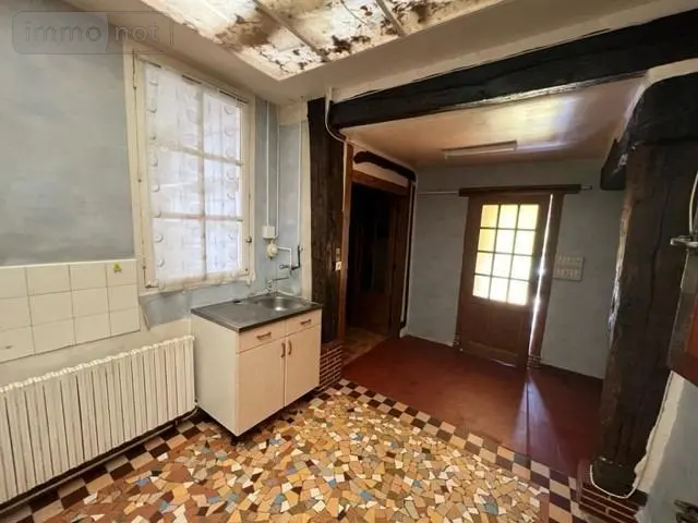 Maison a vendre Saint-Martin-de-Bienfaite-la-Cressonnière 14290 Calvados 14 150 m2 10 pièces 154920 euros 14058-1519 007
