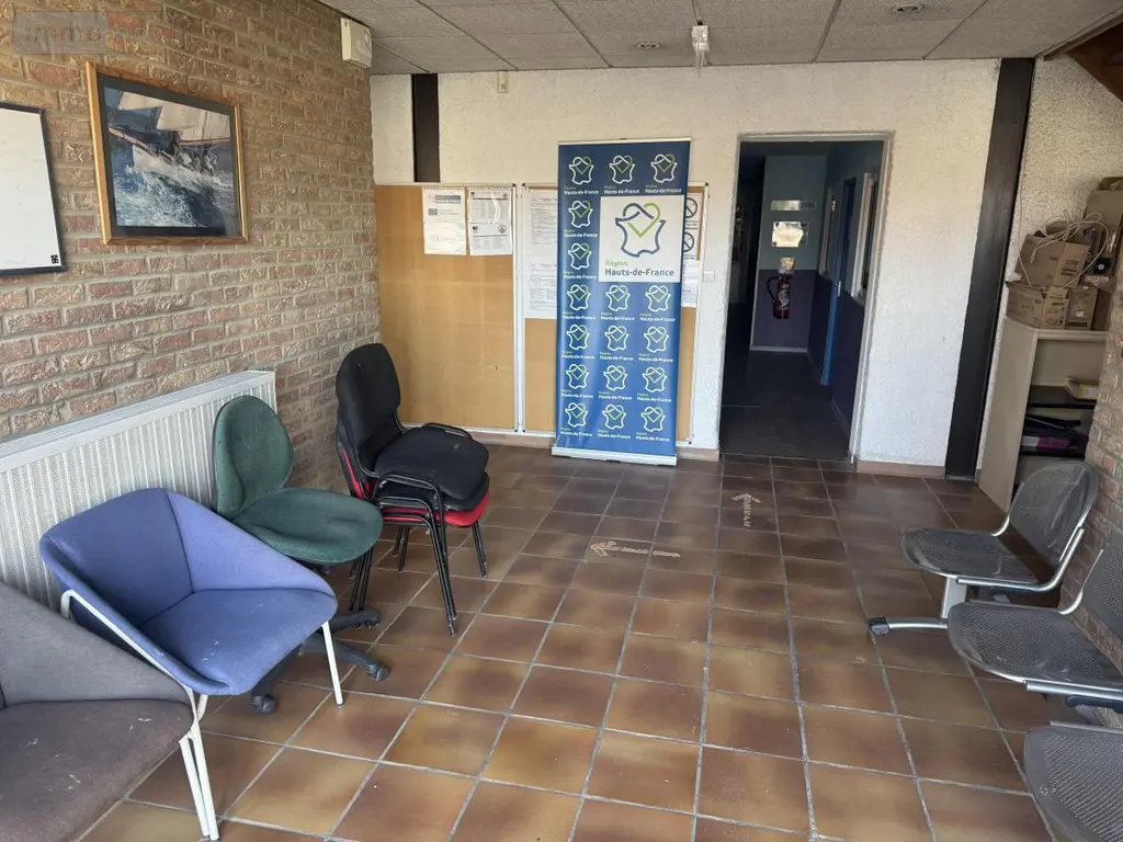 Location fonds et murs commerciaux Cambrai 59400 Nord 59 700 m2 5000 euros 59084-L1483 004