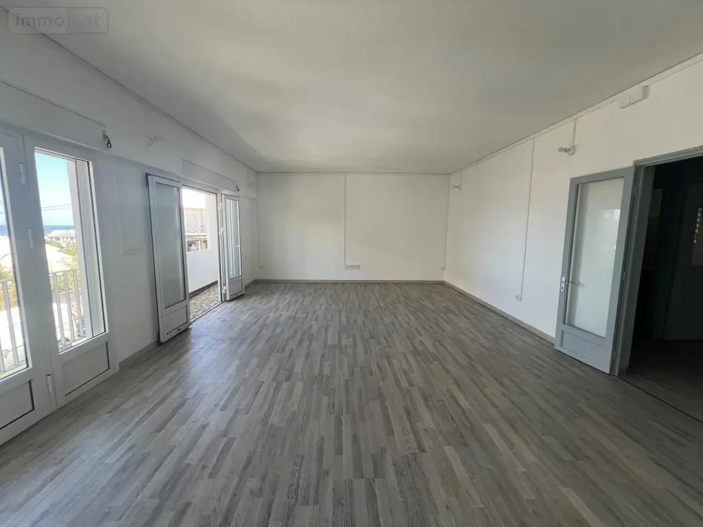Immeuble de rapport a vendre Saint-Pierre 97410 La Réunion 974 260 m2 691950 euros 97411-334 001