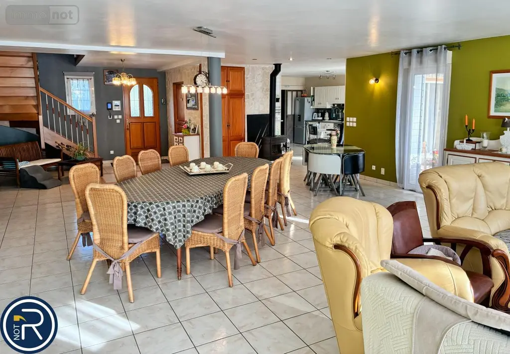Maison a vendre Argentré 53210 Mayenne 53 322 m2 7 pièces 621000 euros 53004-1258 010