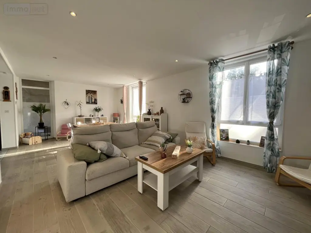 Location maison Nogent-l'Abbesse 51420 Marne 51 118 m2 5 pièces 1210 euros 51066-L714 001