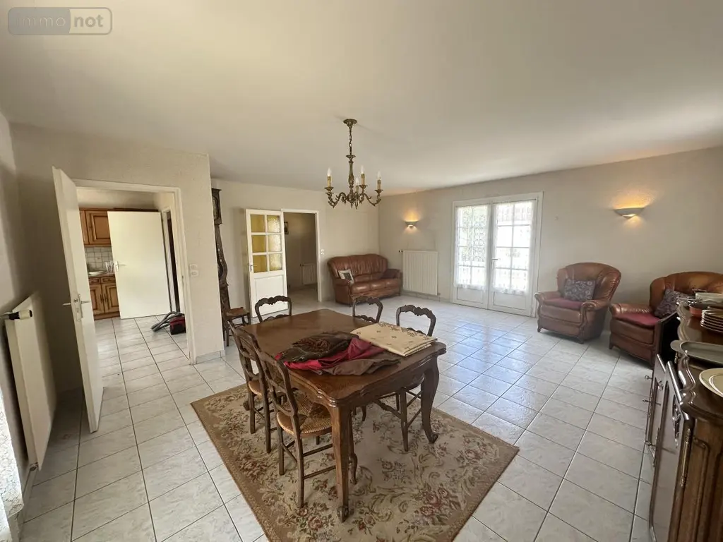 Maison a vendre Saint-Georges-de-Montaigu 85600 Vendée 85 106 m2 5 pièces 310500 euros 85020-1539 004