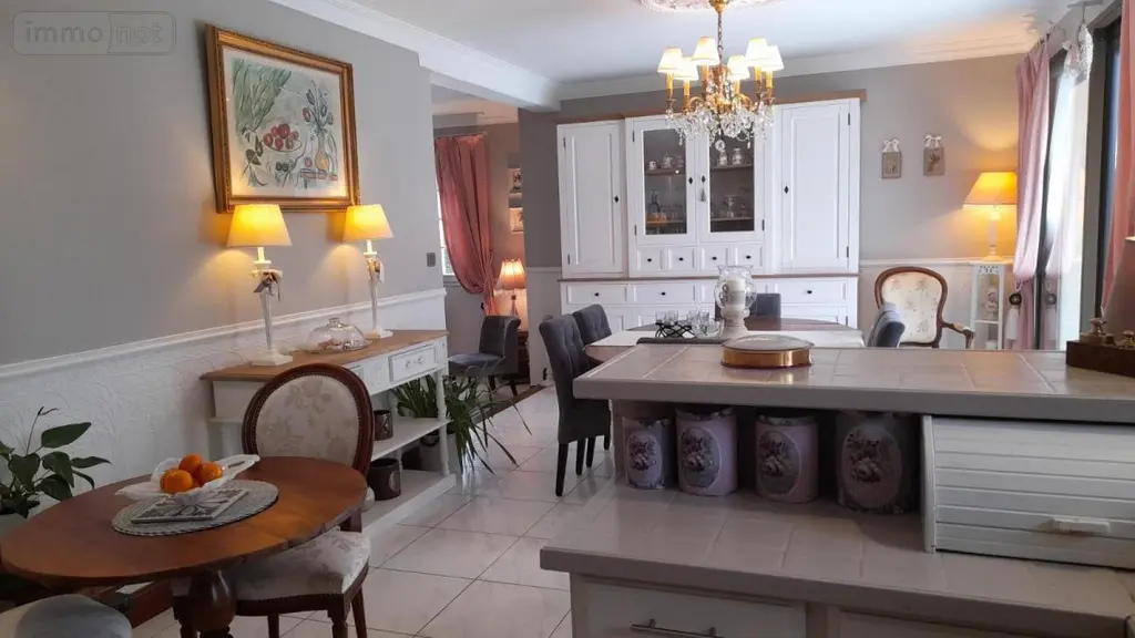Maison a vendre Vivy 49680 Maine-et-Loire 49 180 m2 8 pièces 317900 euros 49076-320 005