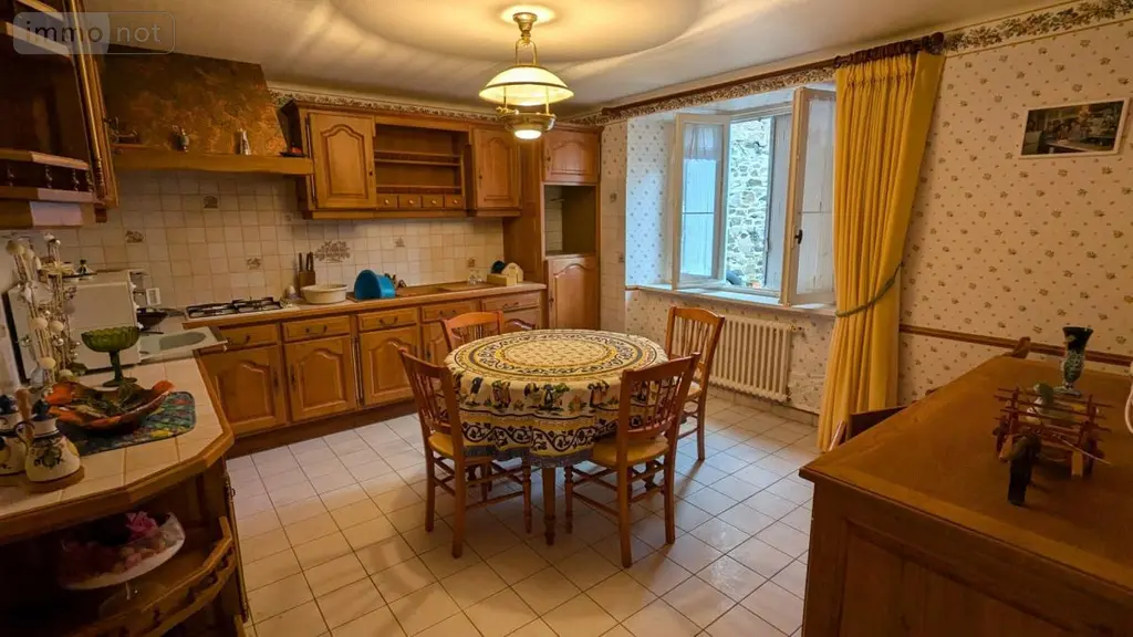 Immeuble de rapport a vendre Perros-Guirec 22700 Côtes-d'Armor 22 318 m2 671840 euros 22093-103 017