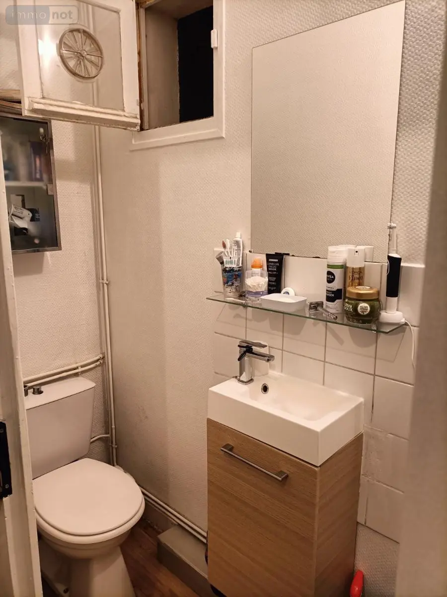 Location appartement Laval 53000 Mayenne 53 27 m2 300 euros 53007-L325 005