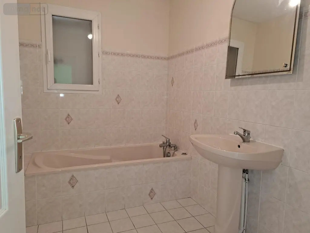 Maison a vendre Yvré-l'Évêque 72530 Sarthe 72 89 m2 4 pièces 217350 euros 72006-719 010
