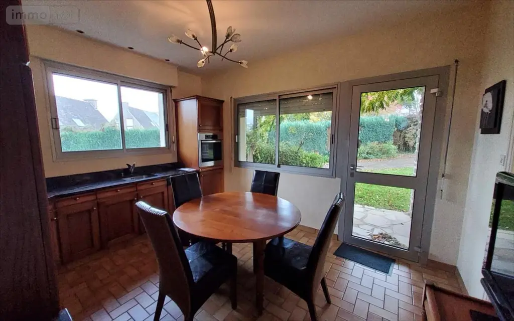 Maison a vendre Carhaix-Plouguer 29270 Finistère 29 171 m2 7 pièces 299250 euros 29066-902107 011