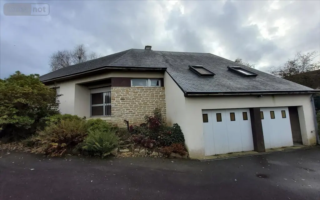 Maison a vendre Carhaix-Plouguer 29270 Finistère 29 171 m2 7 pièces 299250 euros 29066-902107 028