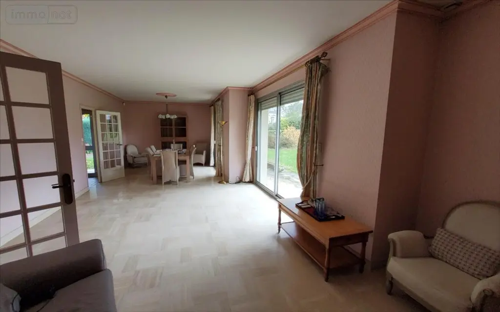 Maison a vendre Carhaix-Plouguer 29270 Finistère 29 171 m2 7 pièces 299250 euros 29066-902107 010
