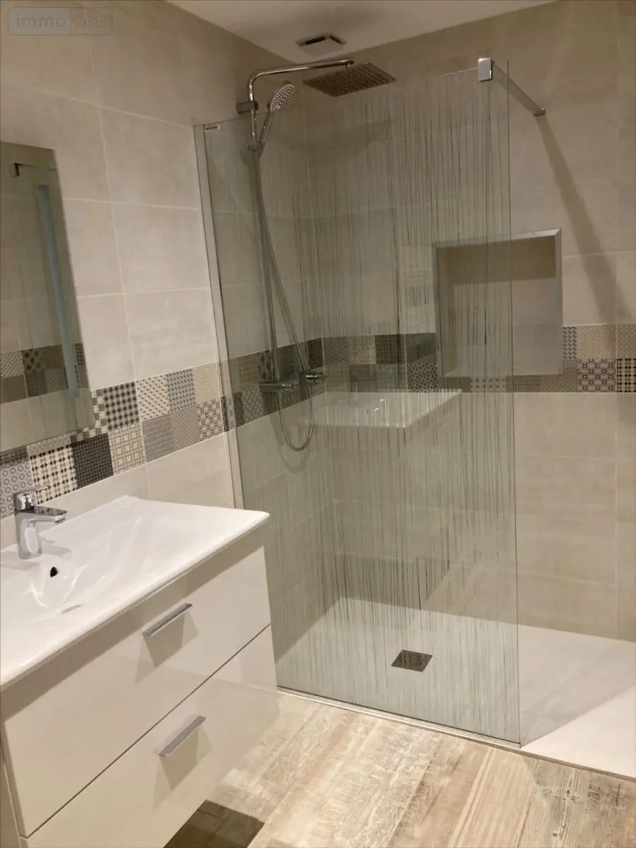 Location appartement Saint-Vaast-la-Hougue 50550 Manche 50 106 m2 3 pièces 860 euros AP0001 008