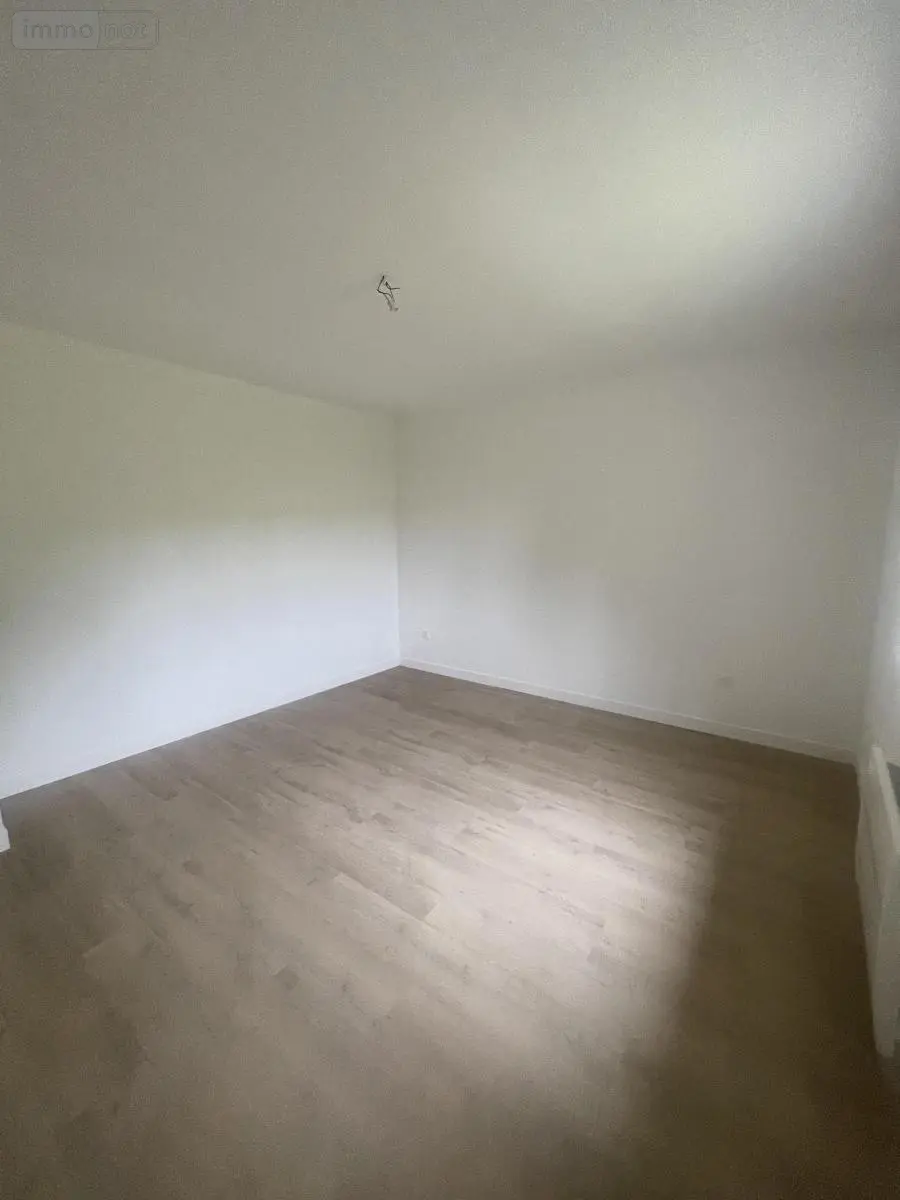 Location maison Saisseval 80540 Somme 80 108 m2 6 pièces 1025 euros 80011-L1117 009
