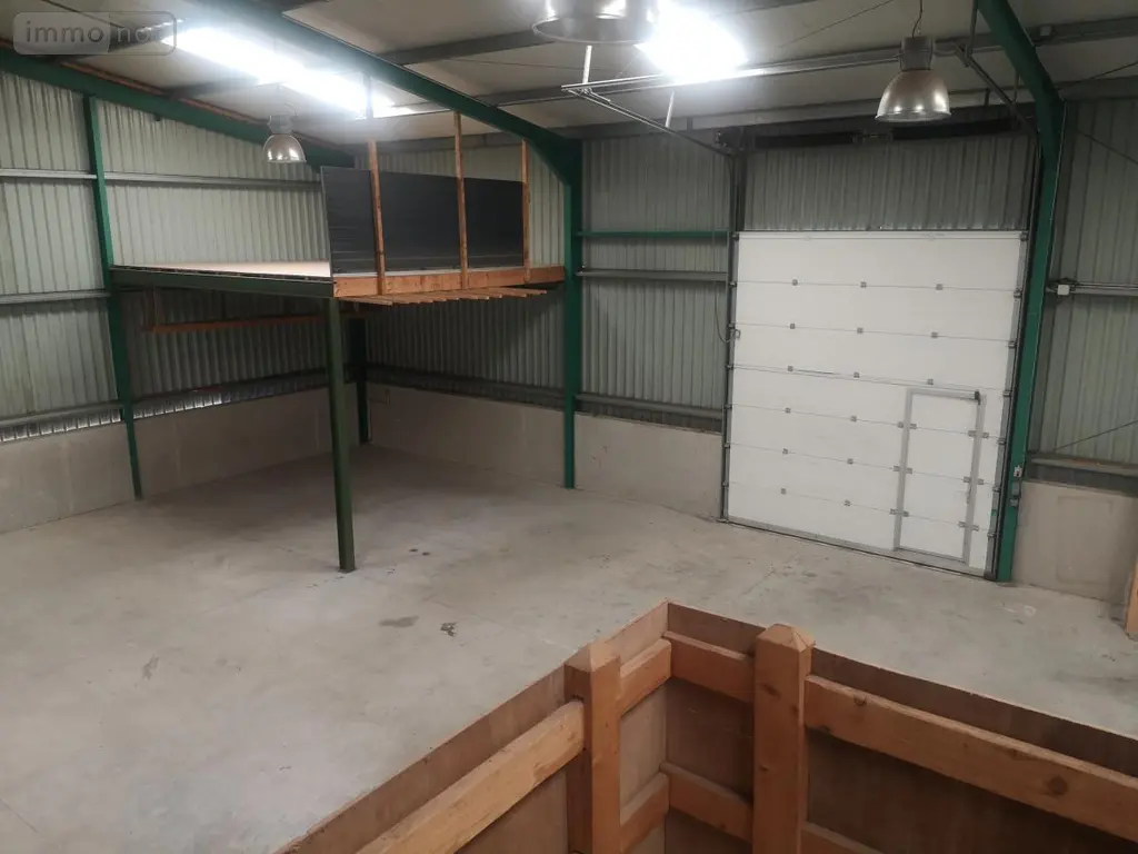 Location fonds et murs commerciaux Graincourt-lès-Havrincourt 62147 Pas-de-Calais 62 300 m2 1750 euros 59084-L1512 005