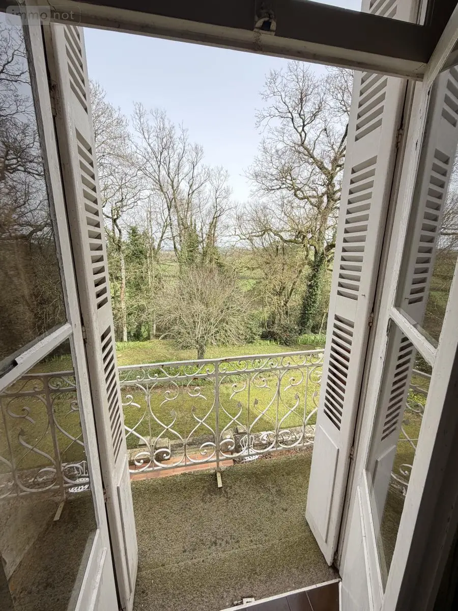 Maison a vendre Montrevault-sur-Èvre 49600 Maine-et-Loire 49 250 m2 9 pièces 354900 euros 49055-89 011