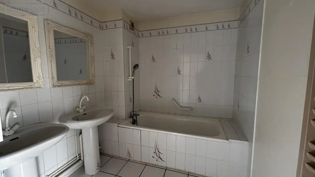 Appartement a vendre Angers 49000 Maine-et-Loire 49 116 m2 5 pièces 262500 euros 49020-477 006